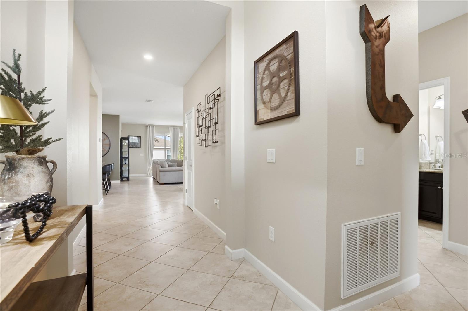 4838 CORTLAND DR