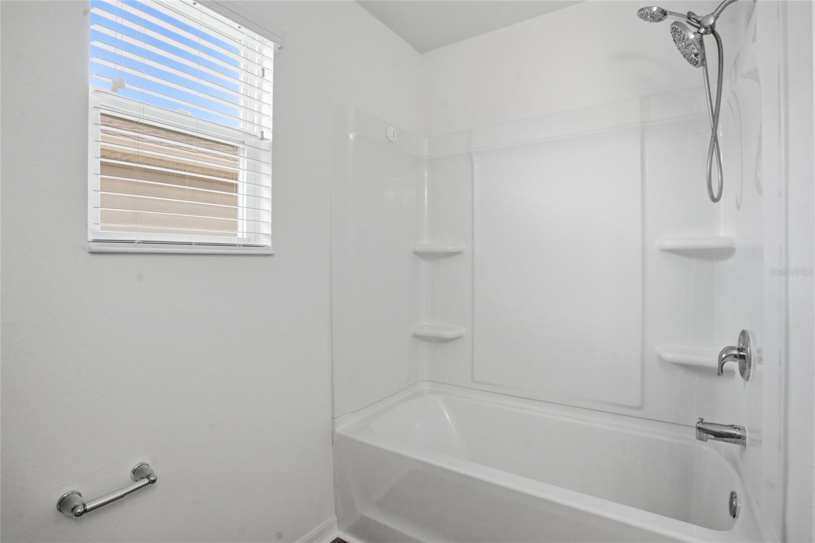 1134 AUGUSTUS DR