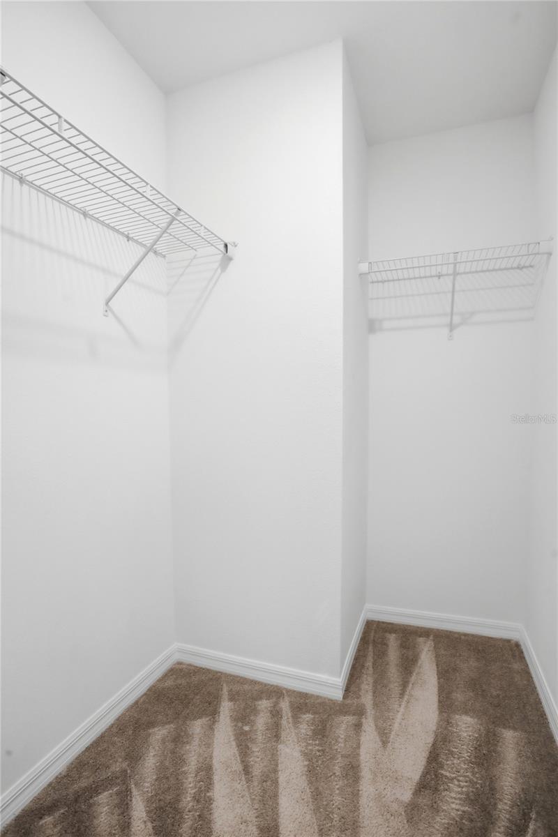 1134 AUGUSTUS DR