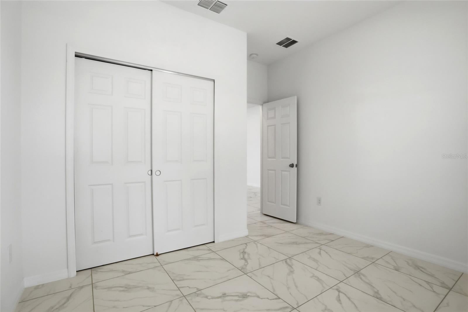 1134 AUGUSTUS DR