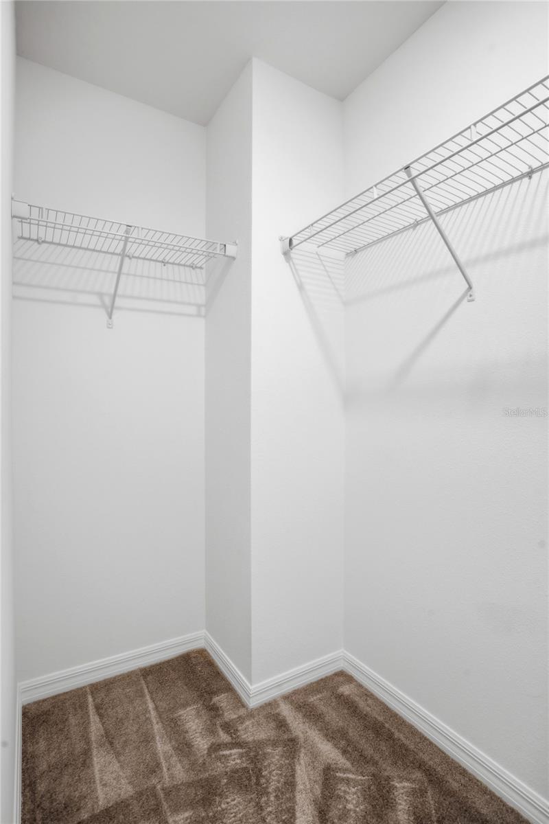 1134 AUGUSTUS DR