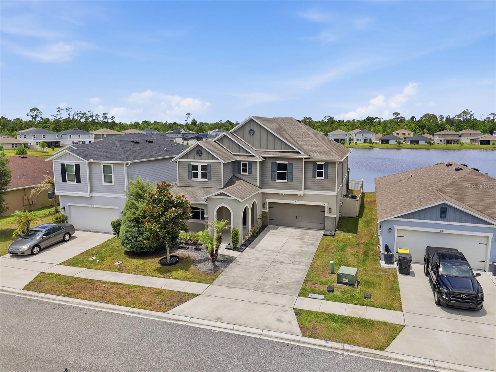 1134 AUGUSTUS DR