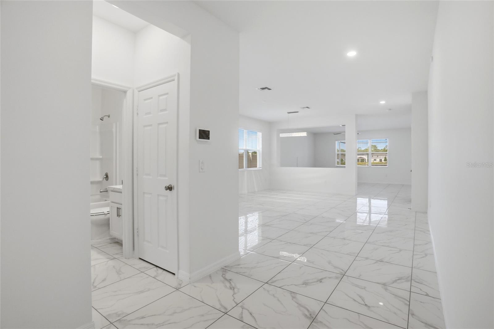 1134 AUGUSTUS DR