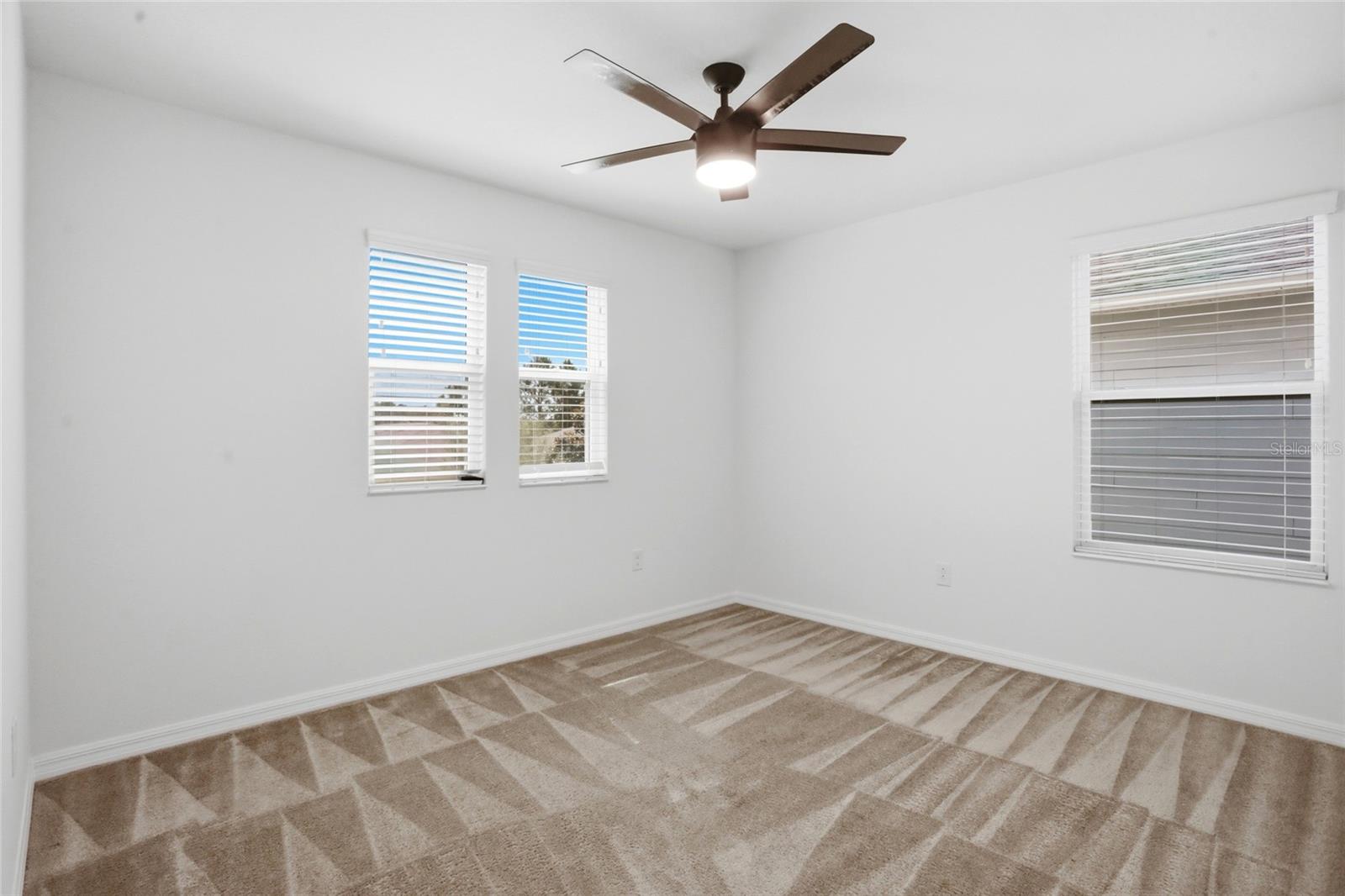 1134 AUGUSTUS DR
