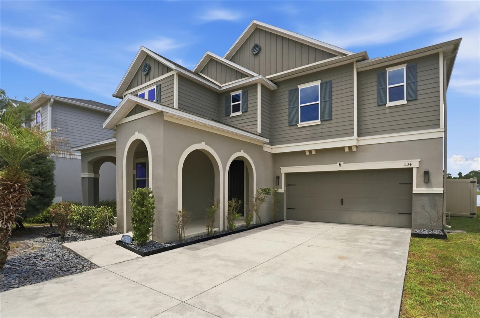 1134 AUGUSTUS DR