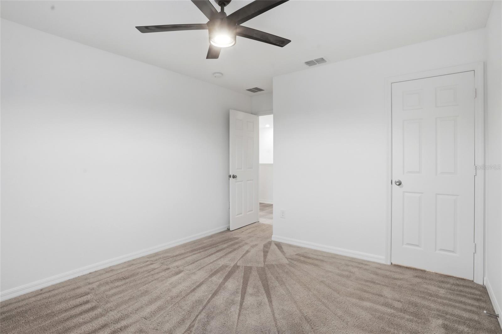 1134 AUGUSTUS DR