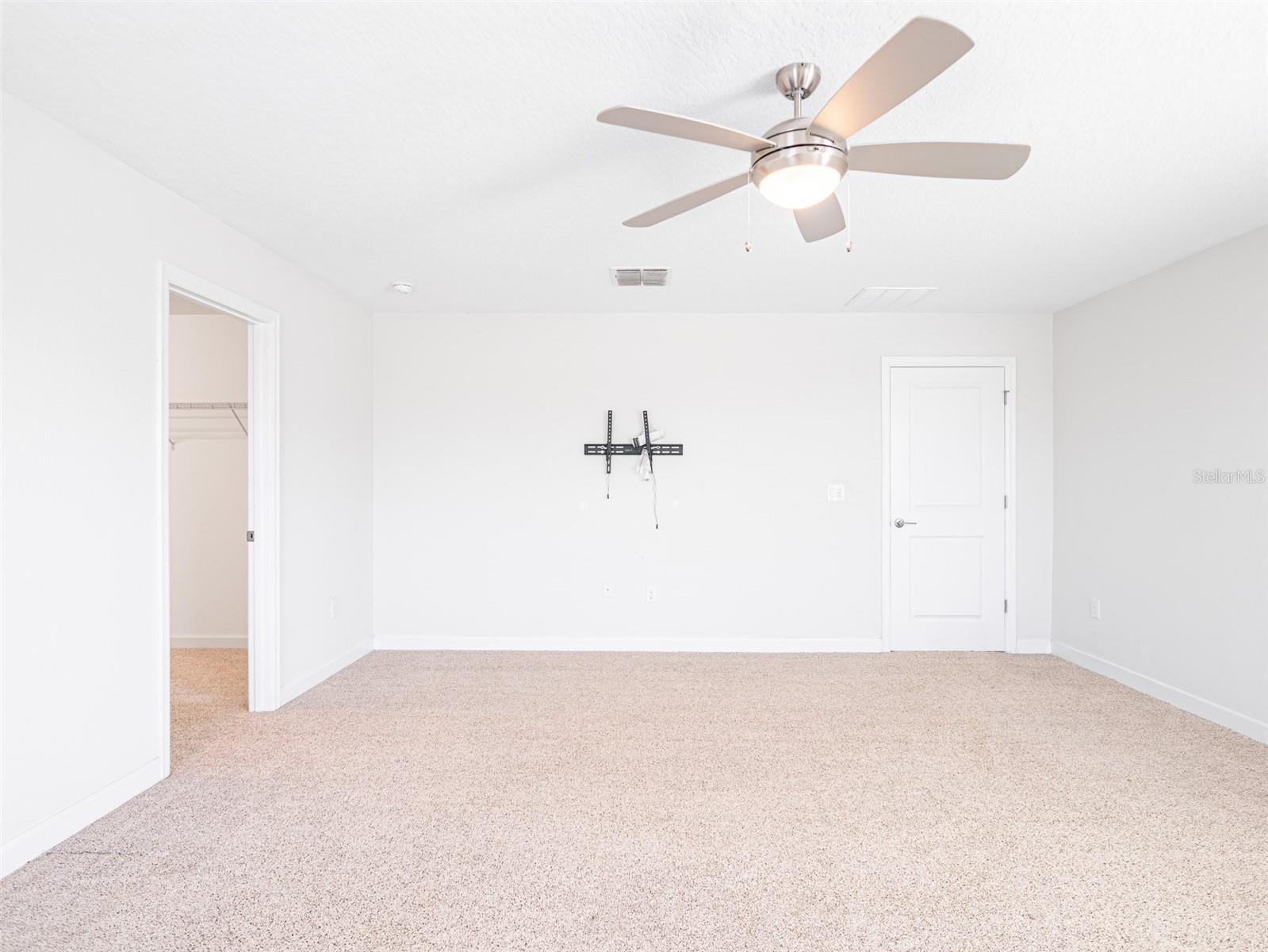 491 BRUNSWICK DR