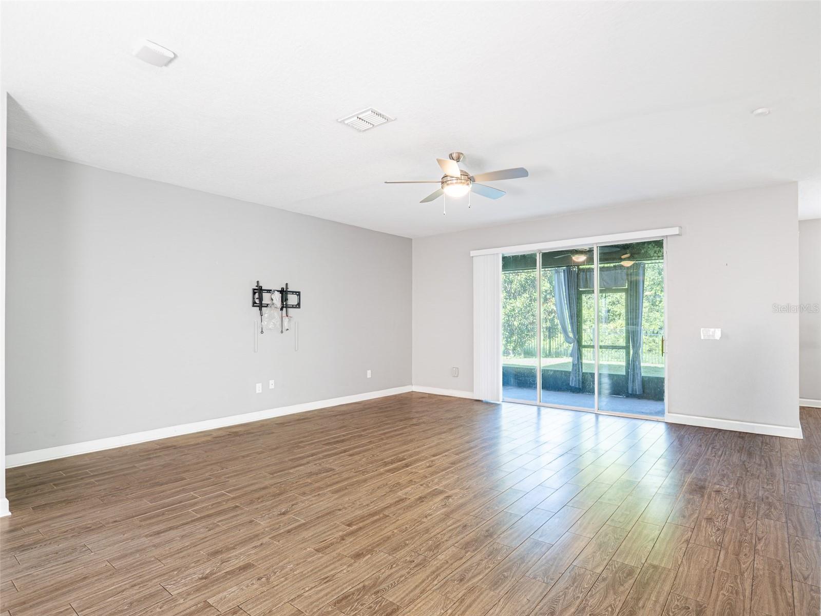 491 BRUNSWICK DR