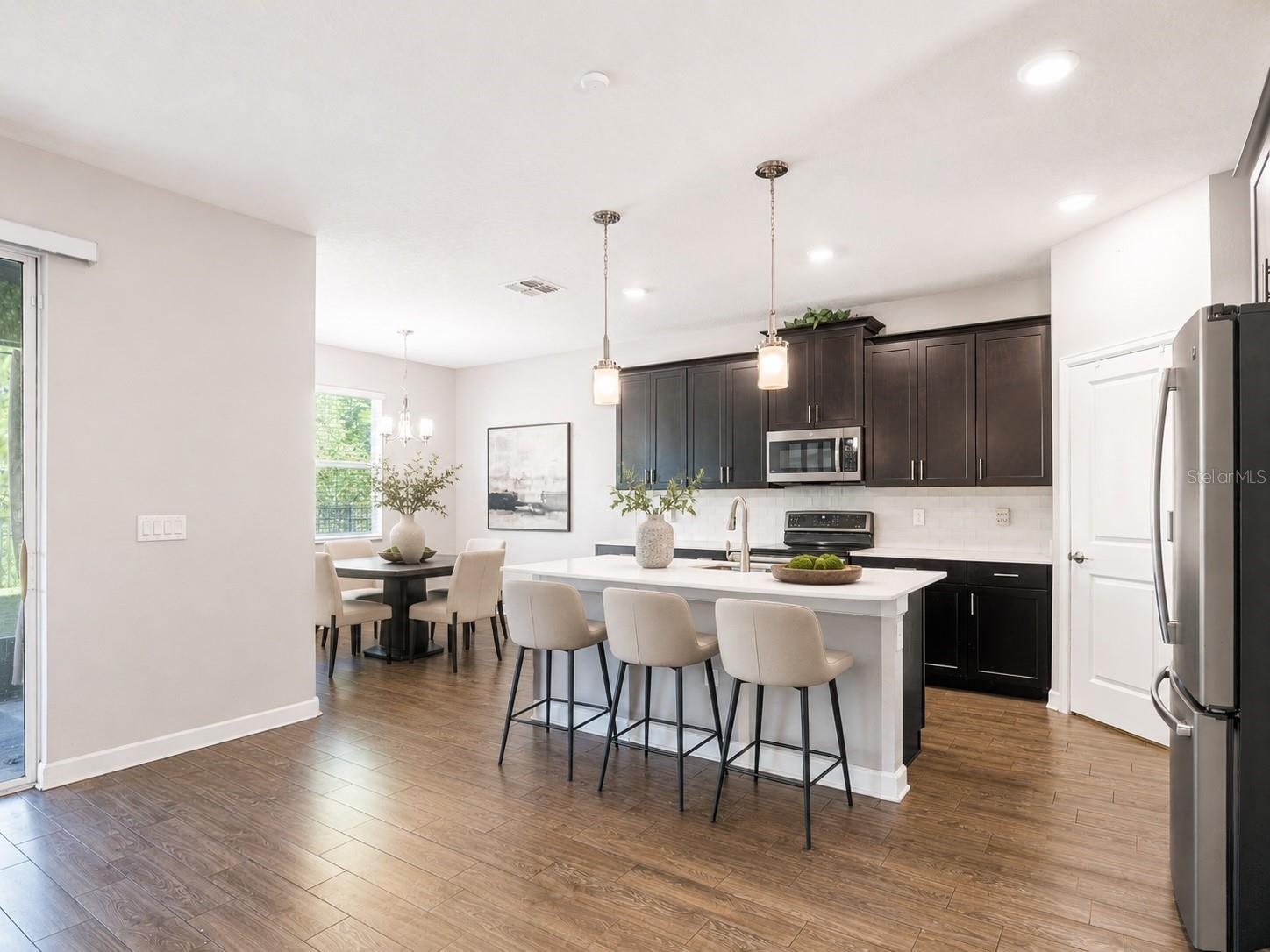 491 BRUNSWICK DR