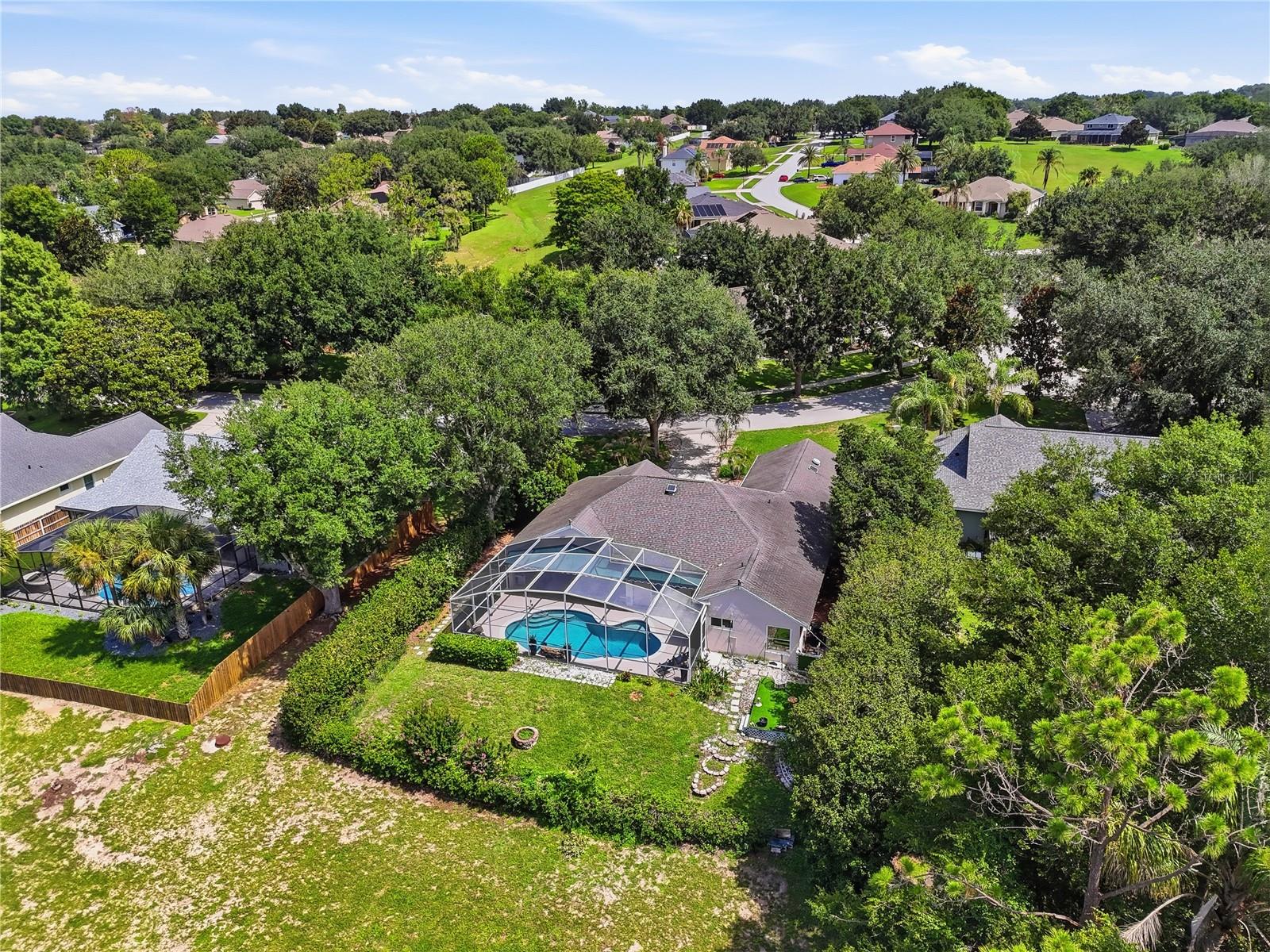 13706 VIA ROMA CIR