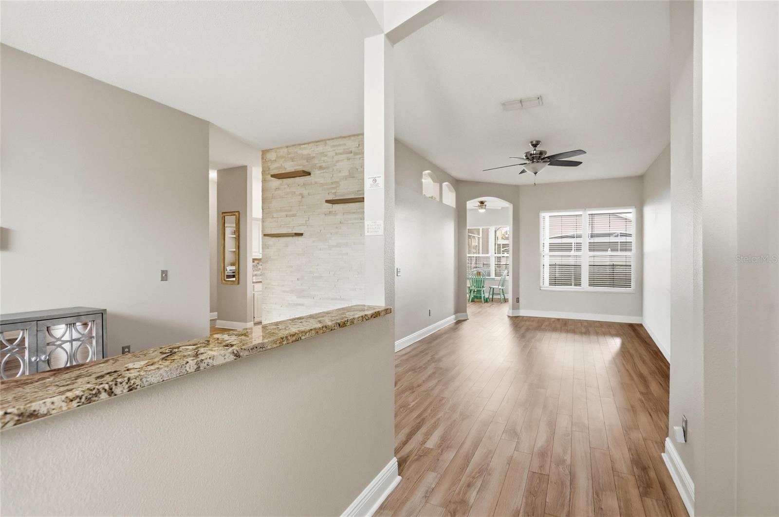 340 BALLYSHANNON DR