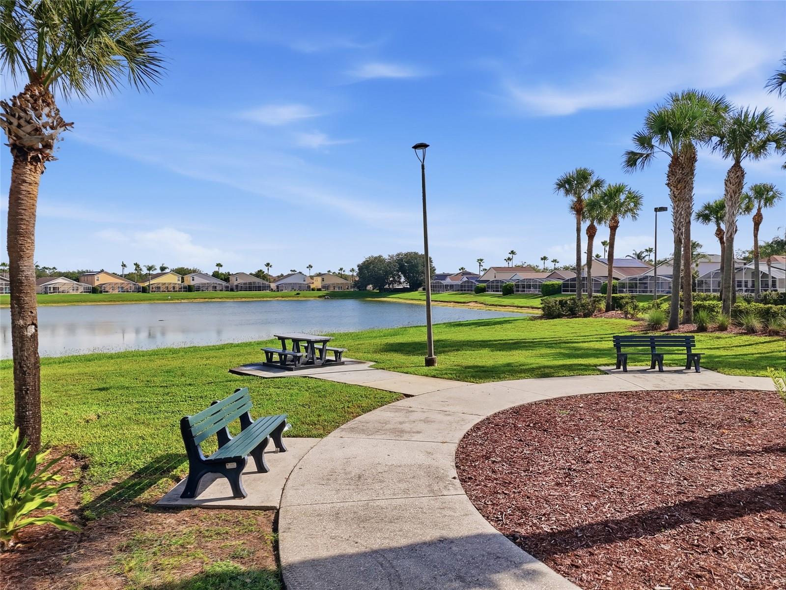 340 BALLYSHANNON DR