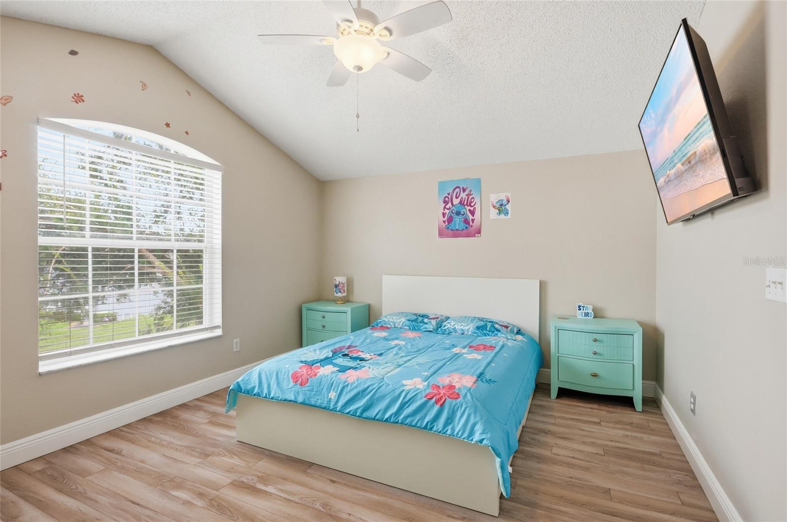 340 BALLYSHANNON DR