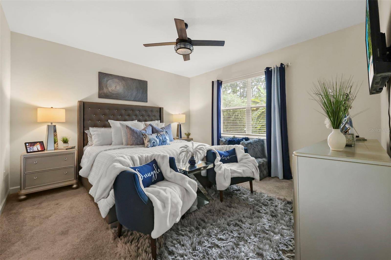 2537 CAMDEN PARK CIR