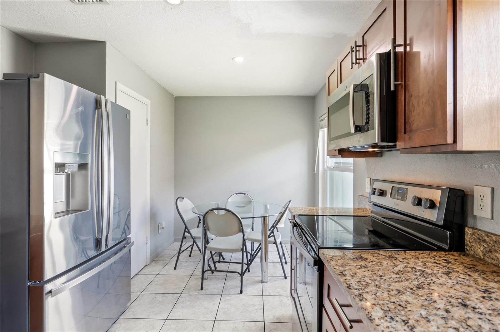 3114 PINTO DR