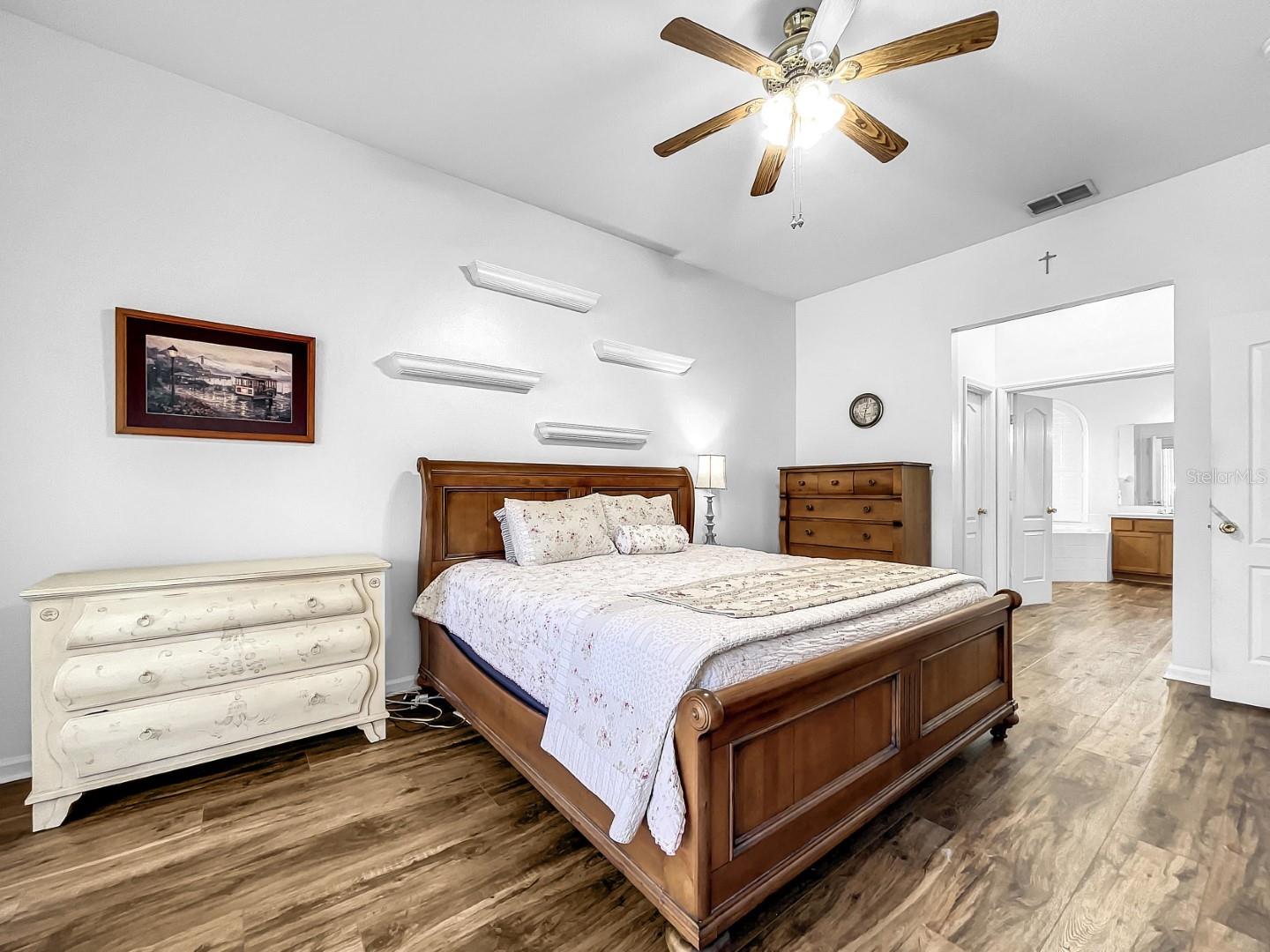 25552 RISEN STAR DR