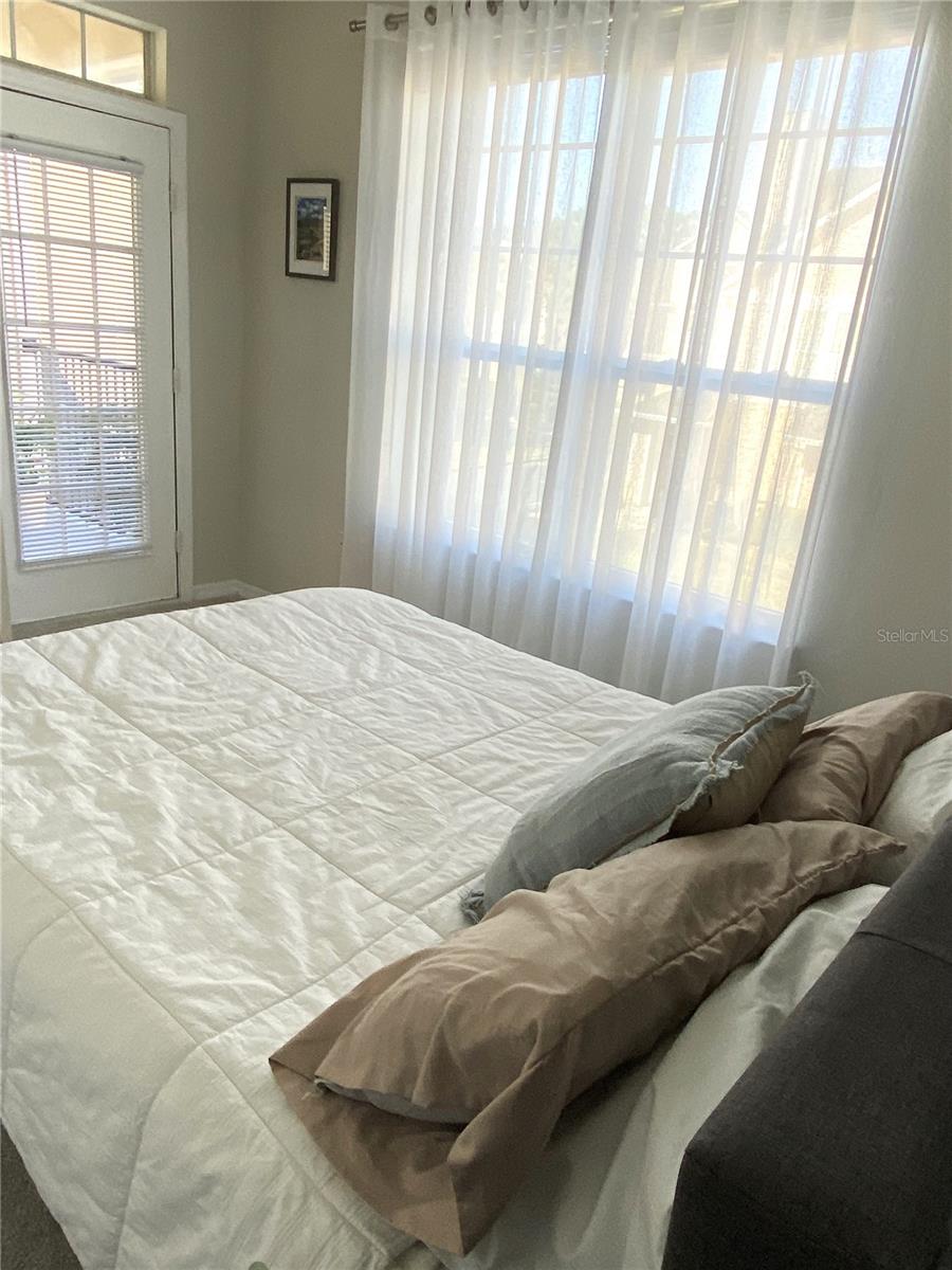 1975 ERVING CIR #106