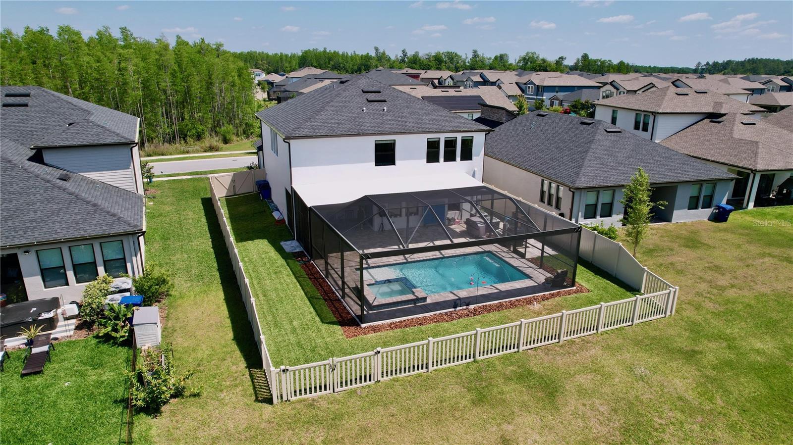 21756 VIOLET PERIWINKLE DR
