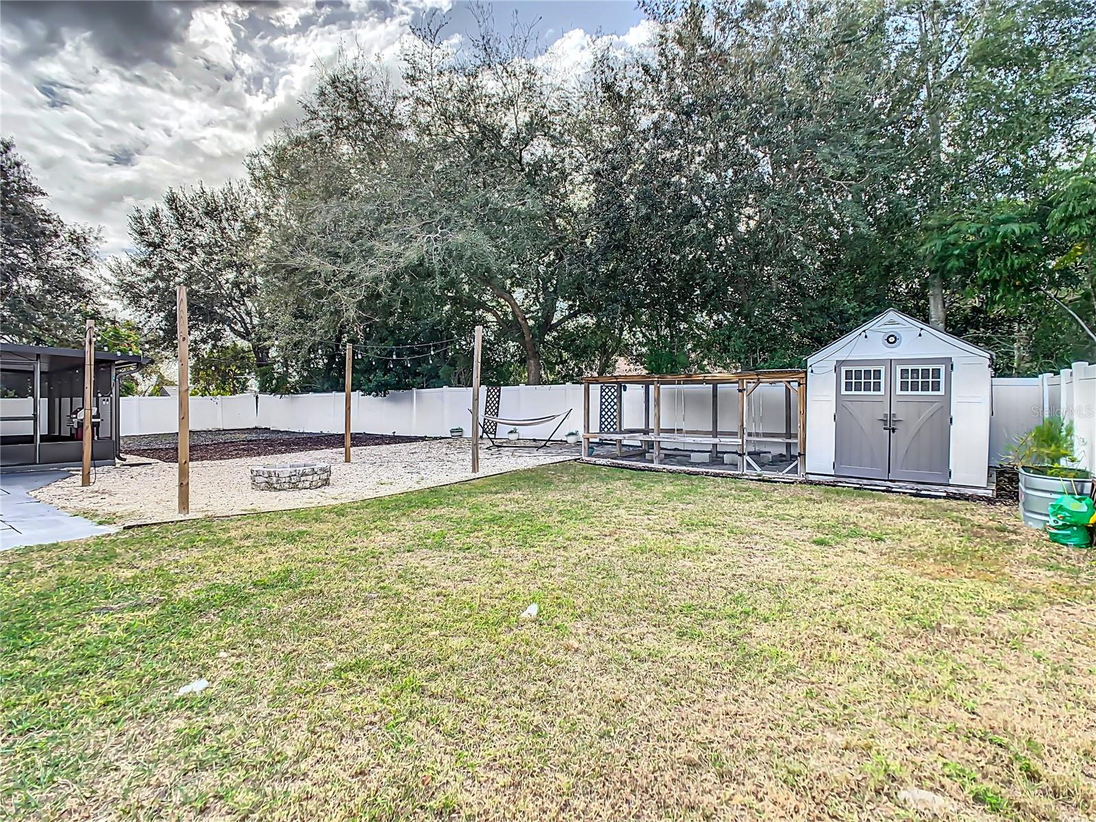 9553 BAYSIDE CT