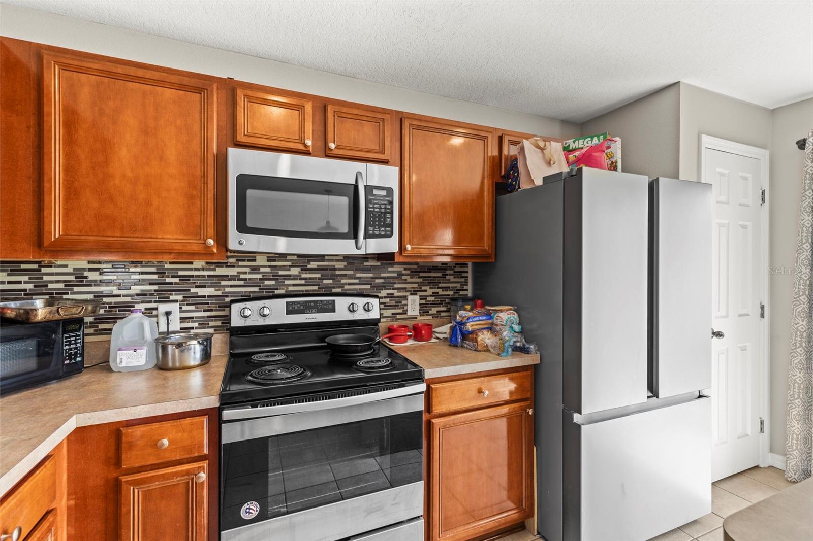 358 CANNA DR