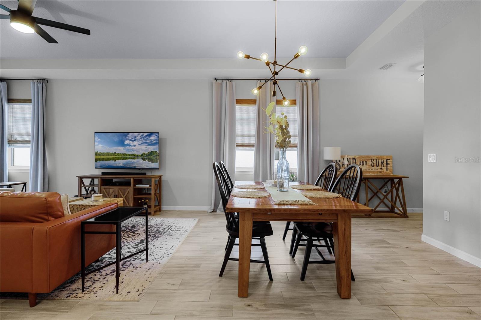 255 NORTHCOTE CT