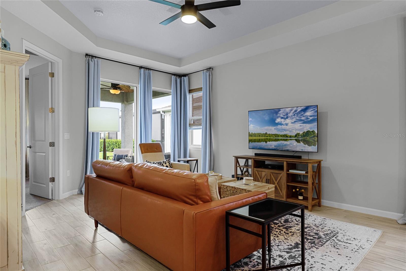 255 NORTHCOTE CT