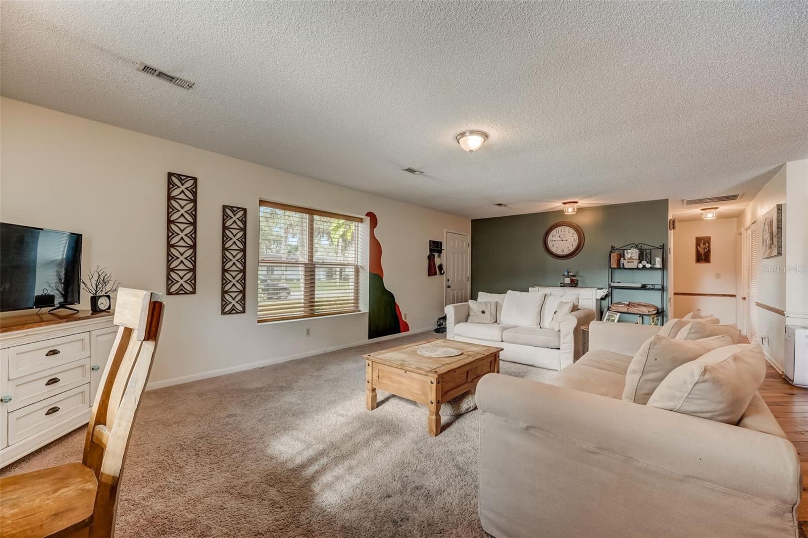 1819 NEEDLE PALM DR