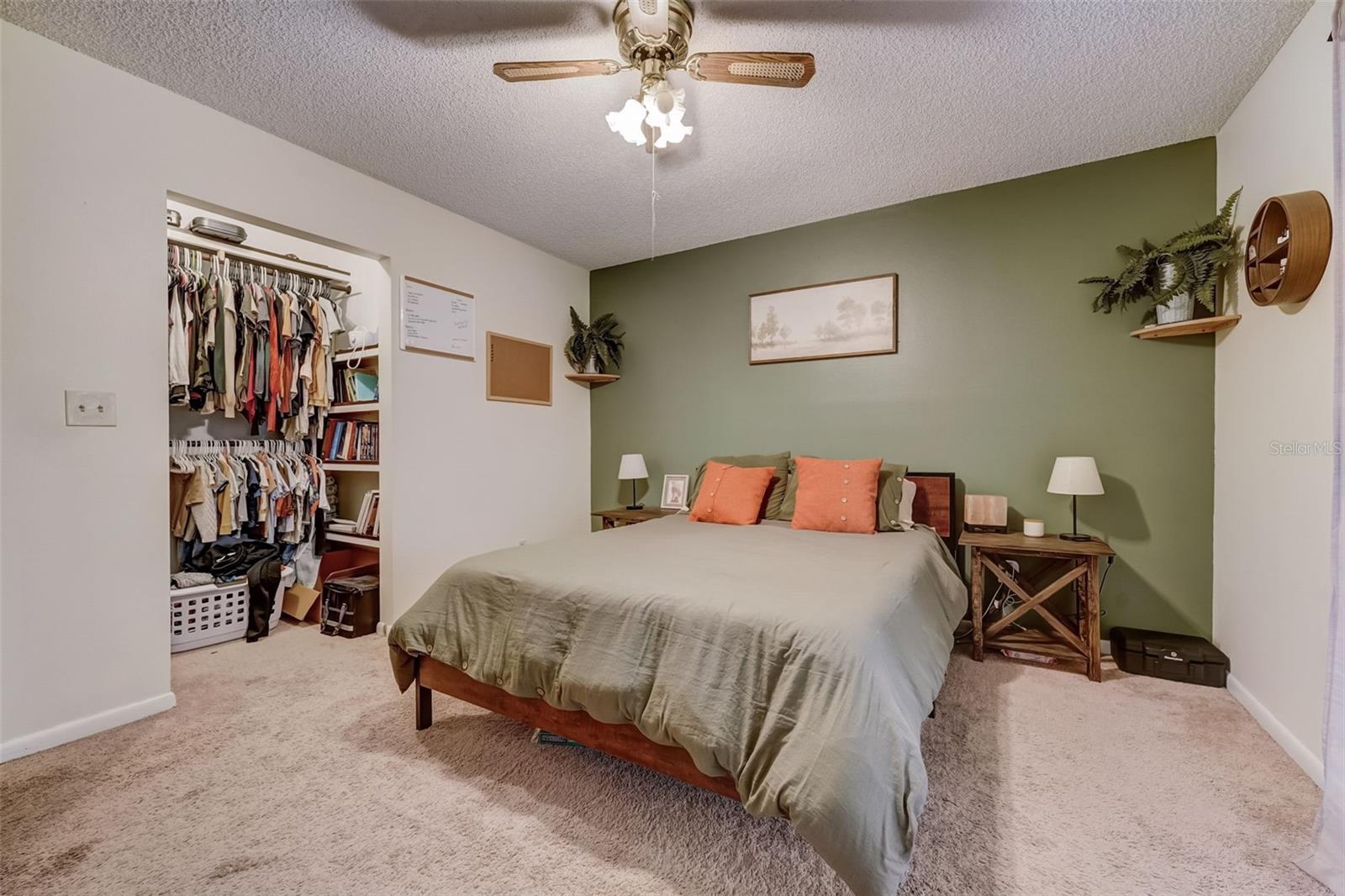 1819 NEEDLE PALM DR
