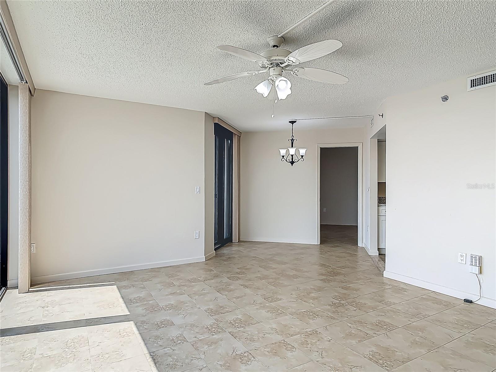 1 OCEANS WEST BLVD #2A1