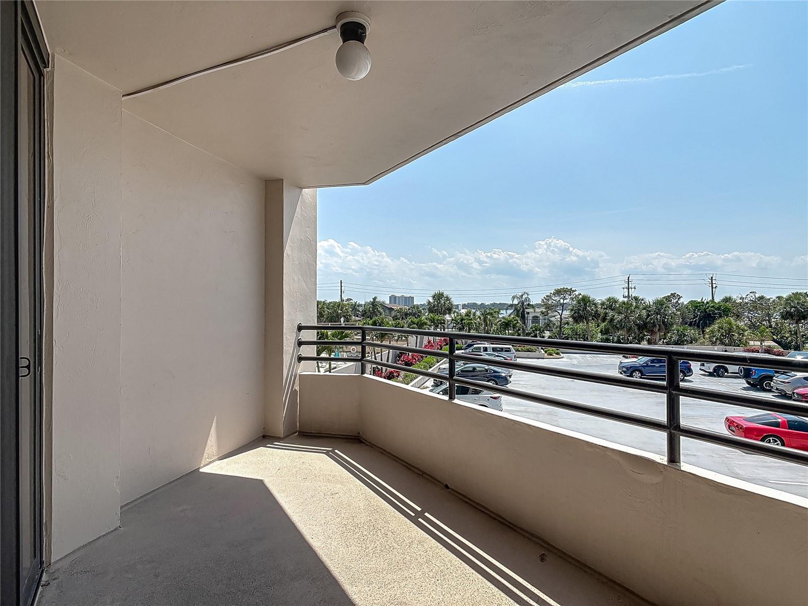 1 OCEANS WEST BLVD #2A1