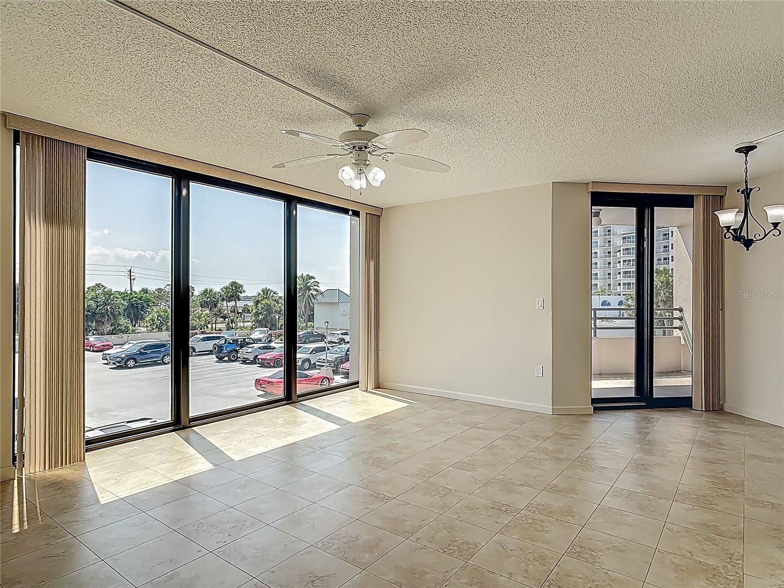 1 OCEANS WEST BLVD #2A1