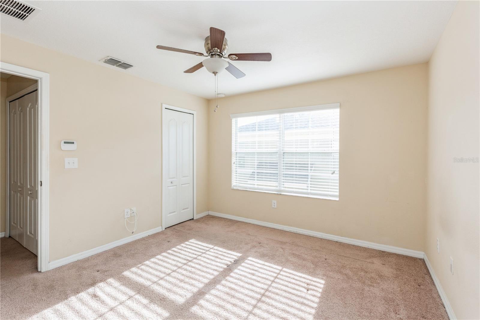 9860 TRUMPET VINE LOOP