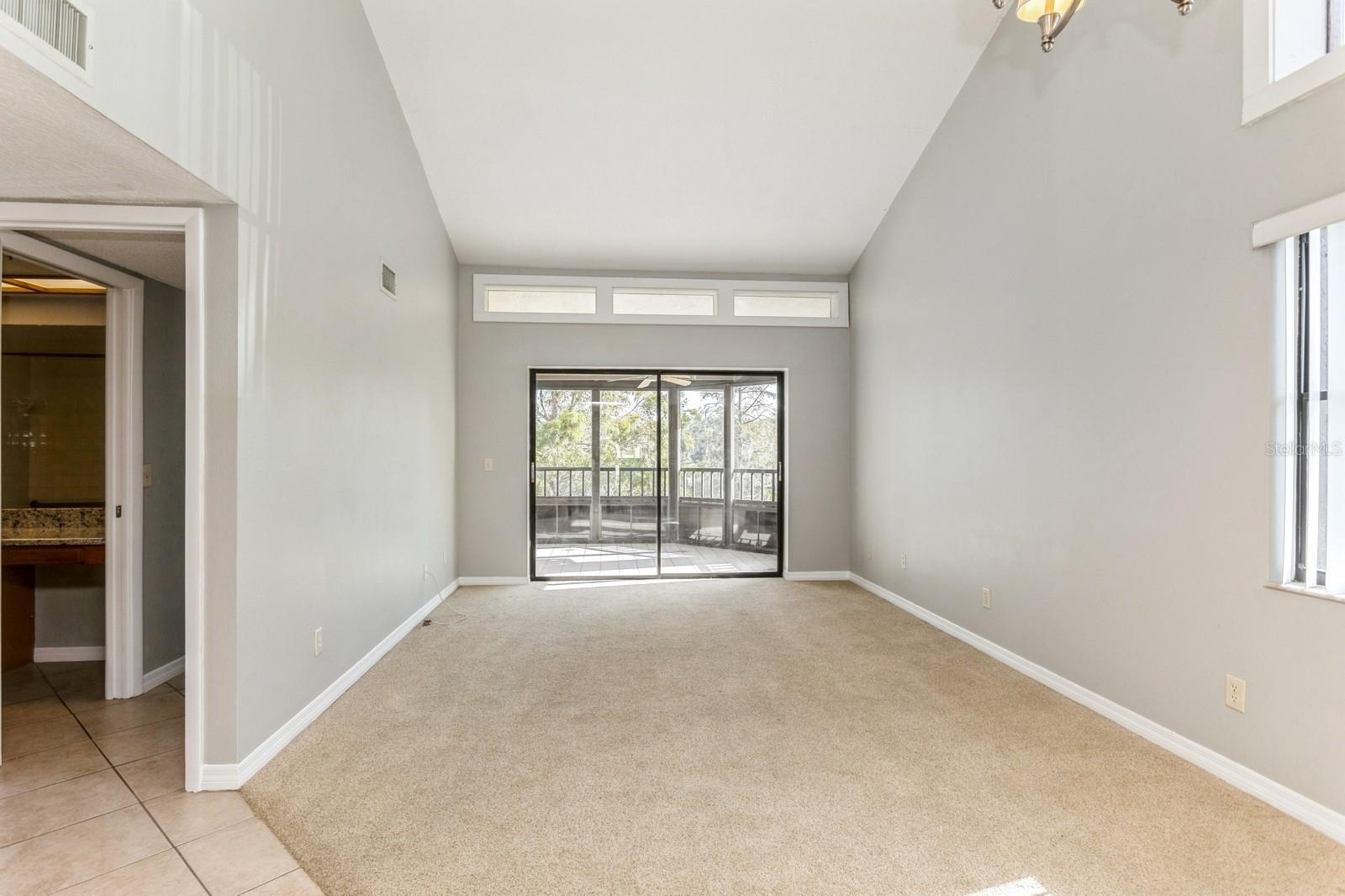 302 WOODLAKE WYNDE #3