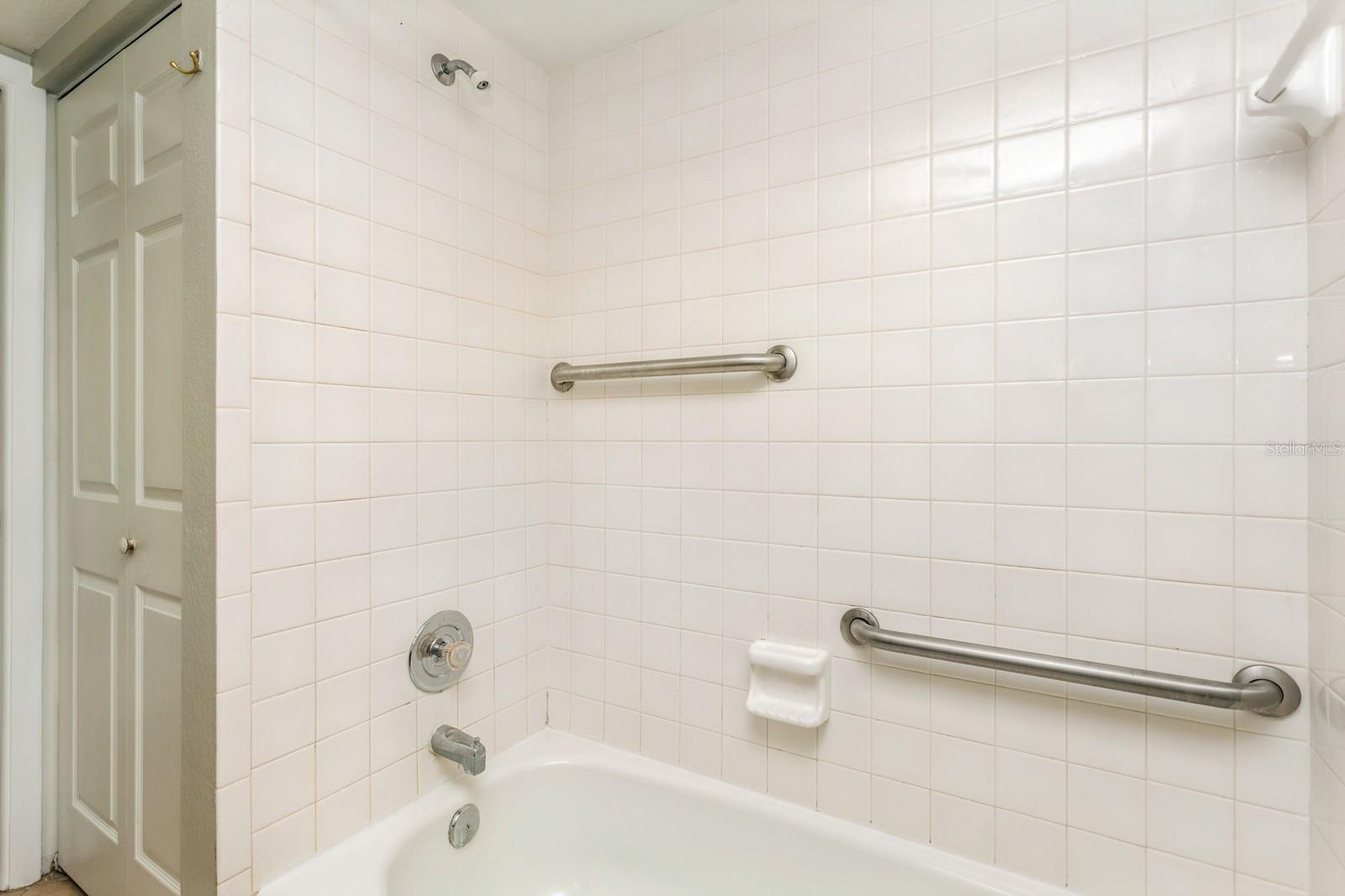 302 WOODLAKE WYNDE #3