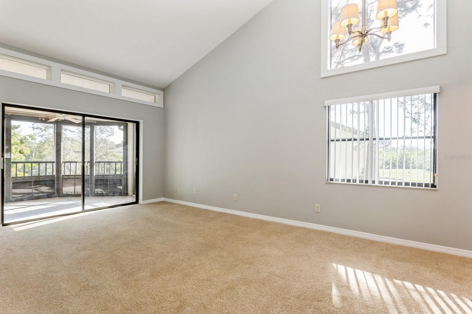 302 WOODLAKE WYNDE #3