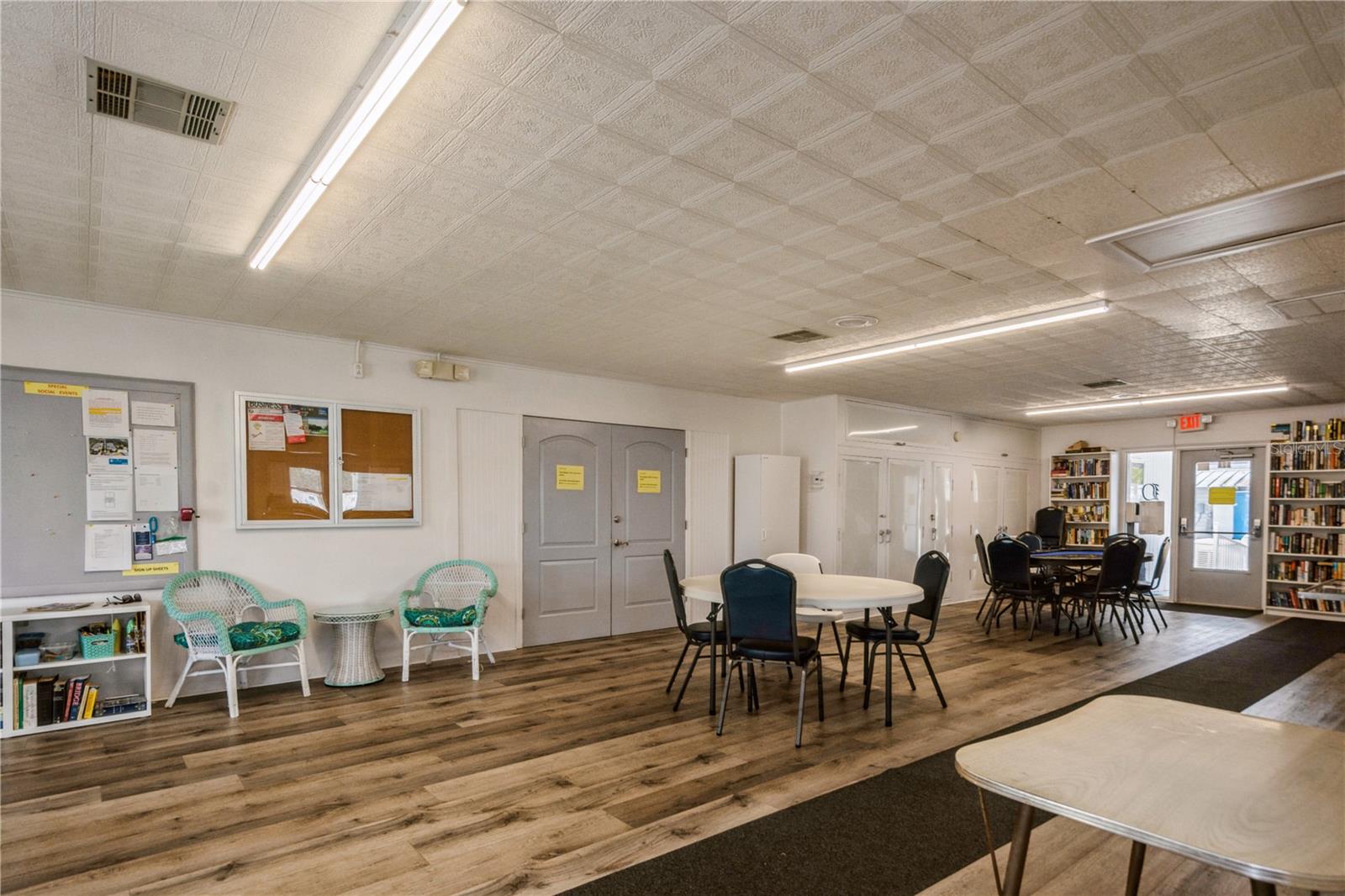 16940 US HIGHWAY 19 N #421