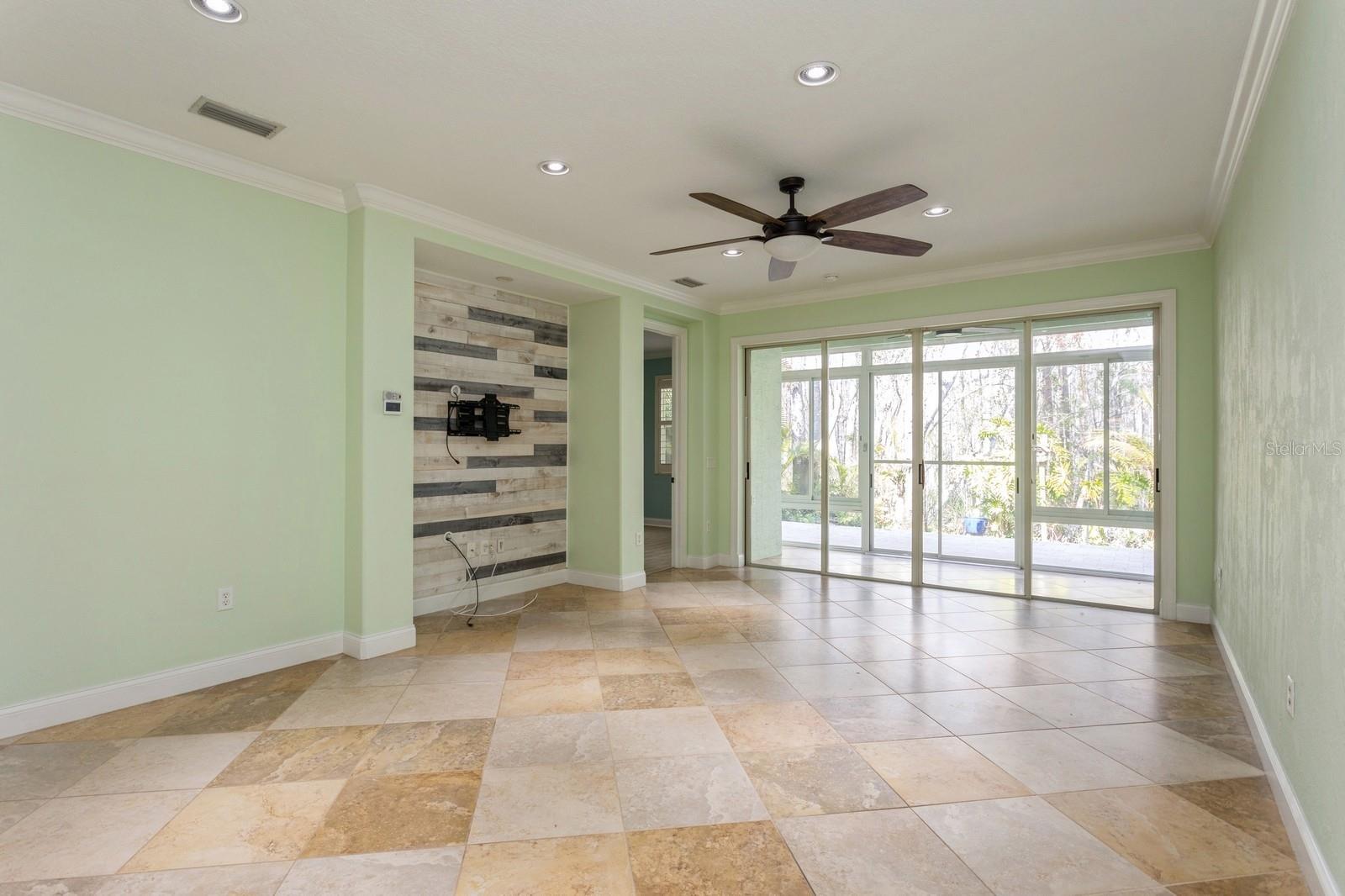7313 GABERIA RD