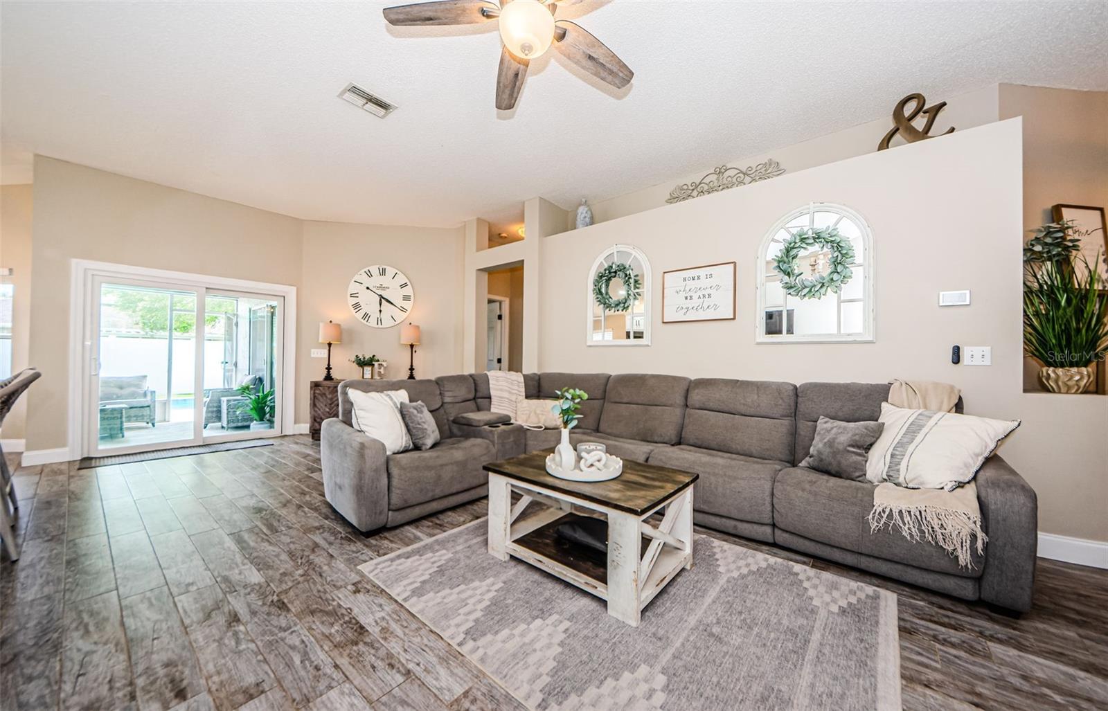 382 TAVERNIER CIR