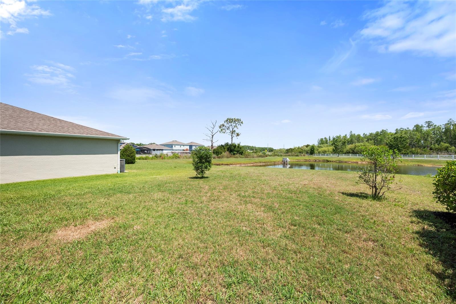 8595 PRAIRIE CREEK DR