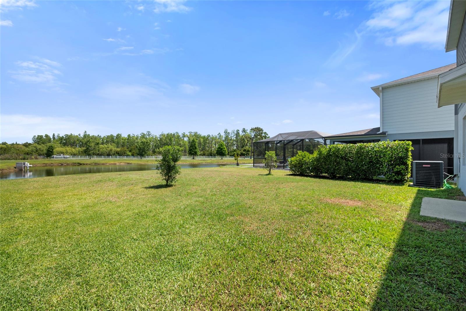 8595 PRAIRIE CREEK DR