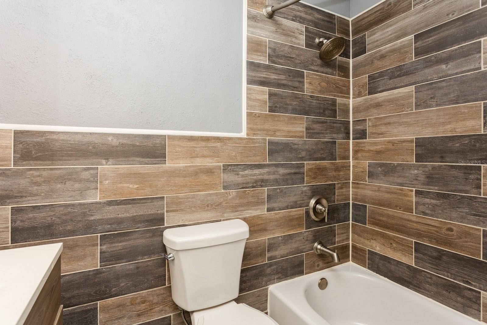 6262 142ND AVE N #607