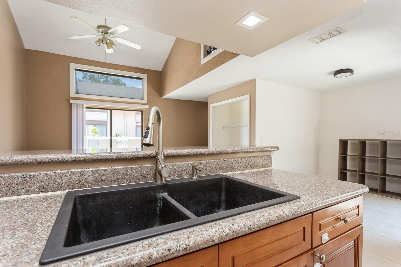 6262 142ND AVE N #607