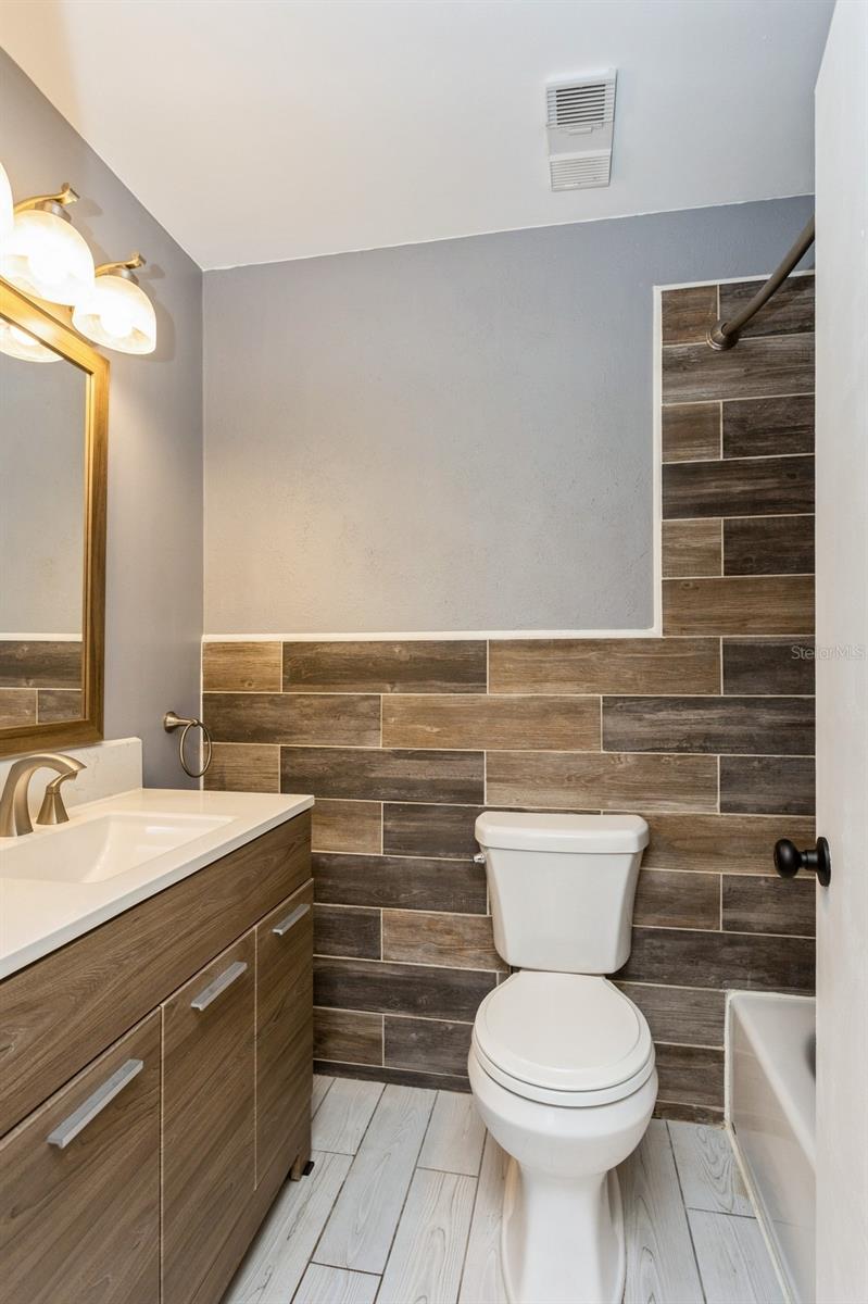 6262 142ND AVE N #607