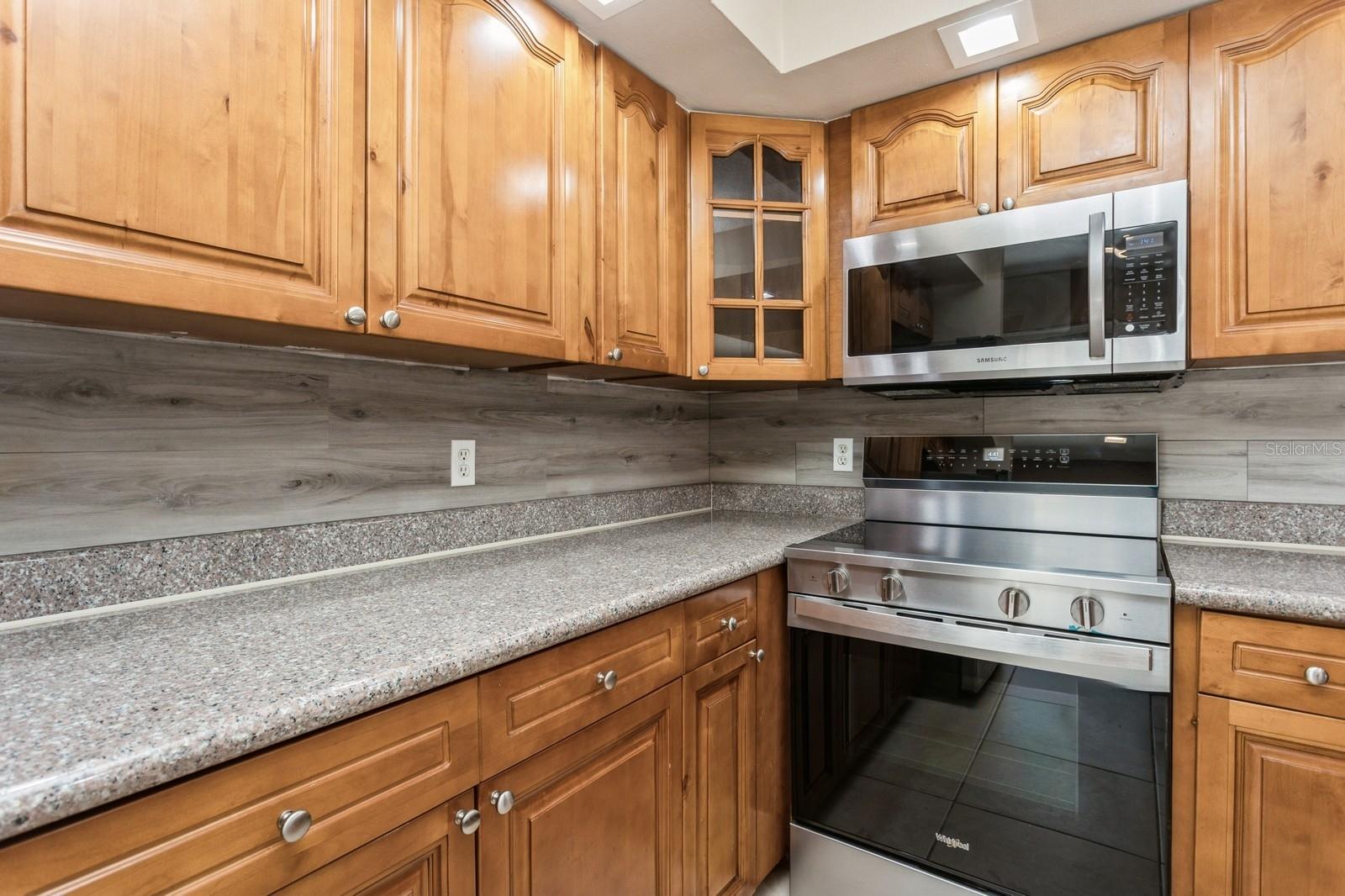 6262 142ND AVE N #607