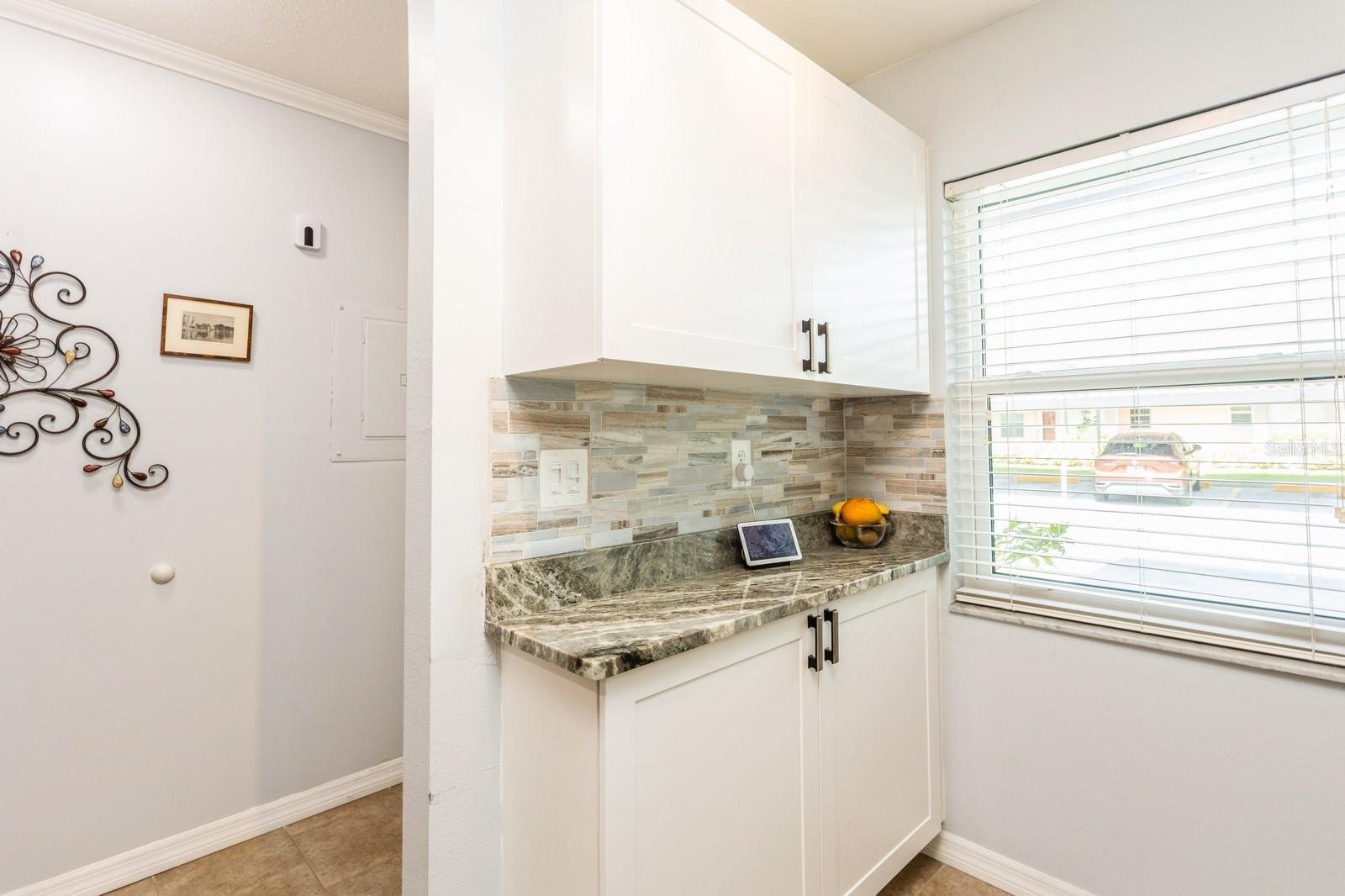 2460 NORTHSIDE DR #708