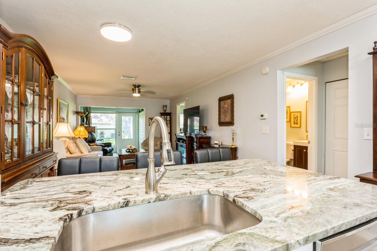 2460 NORTHSIDE DR #708