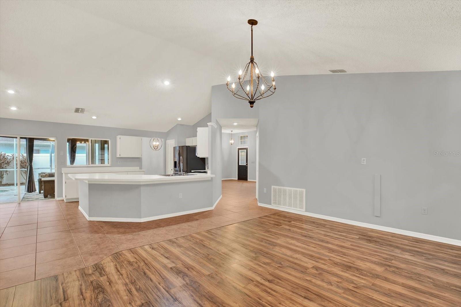 10142 ARROW CREEK RD