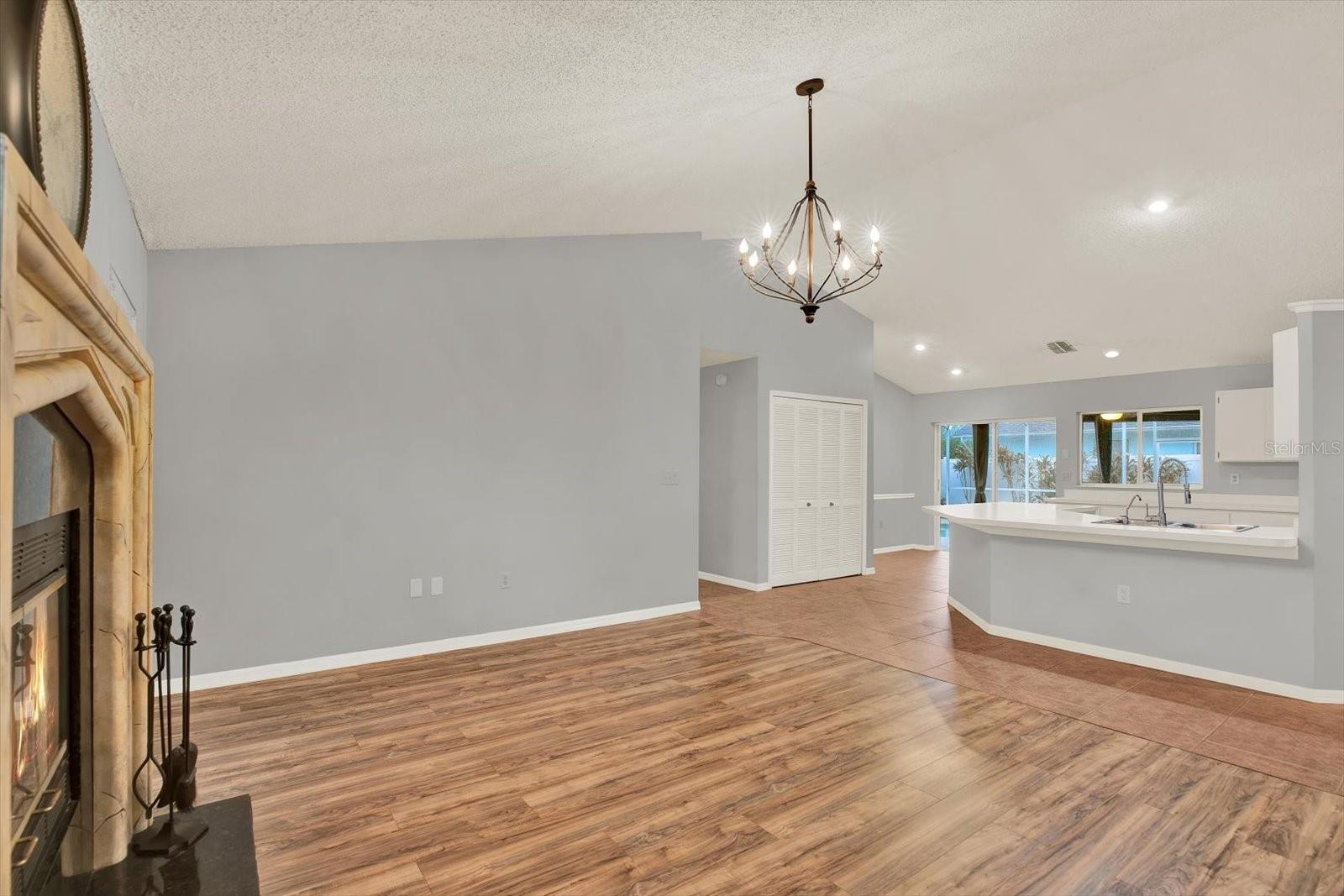 10142 ARROW CREEK RD