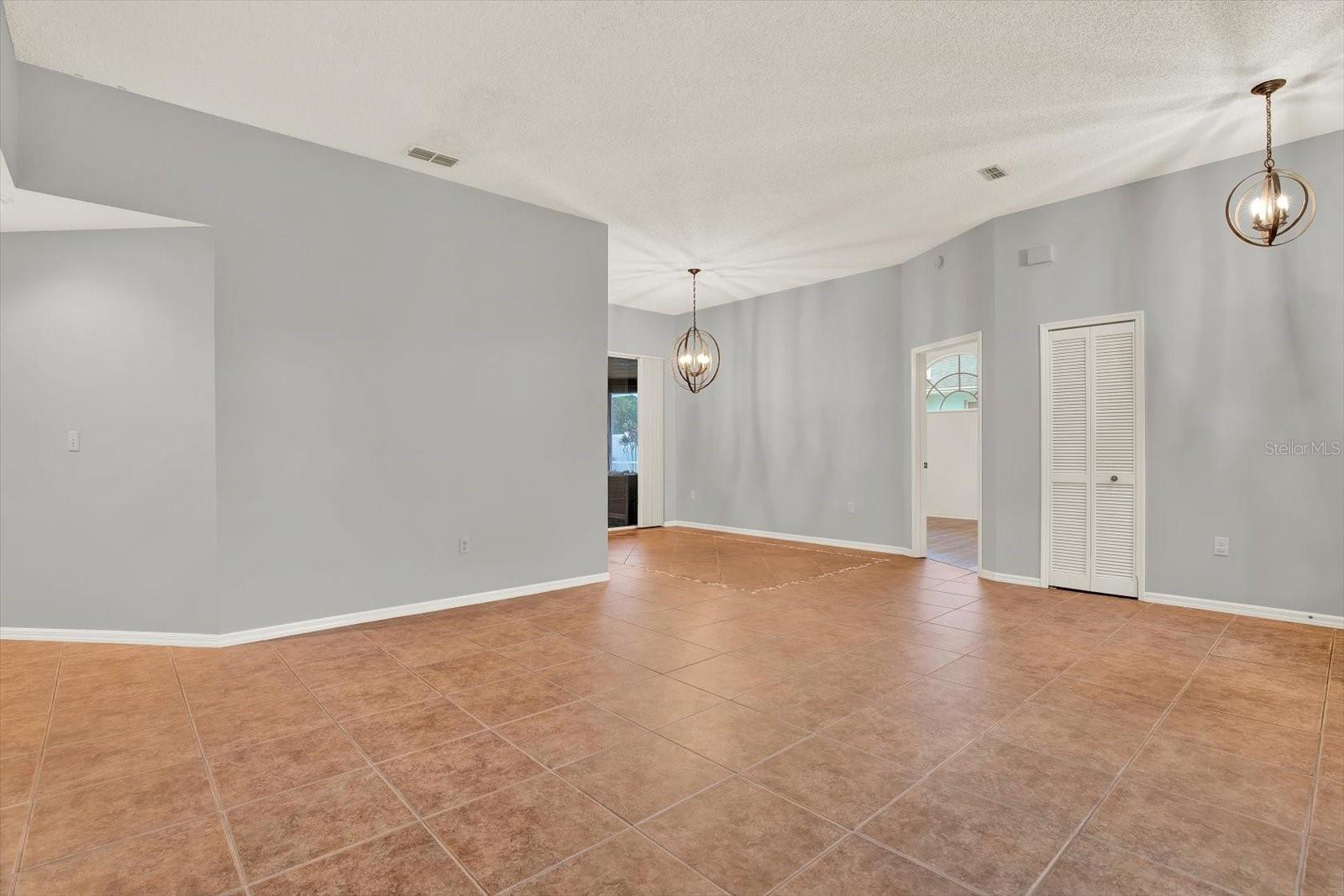 10142 ARROW CREEK RD