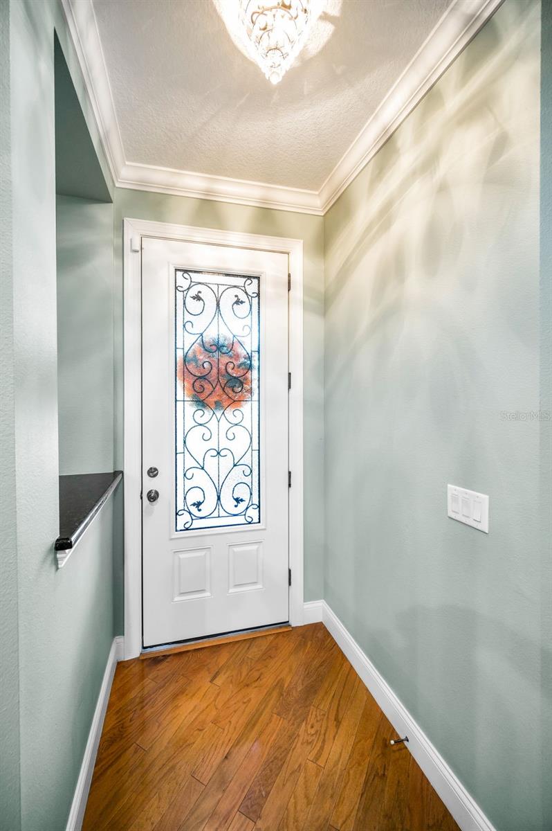 1904 PAW PAW PL